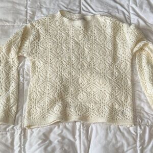 Universal Thread Cream Textured Women's Sweater